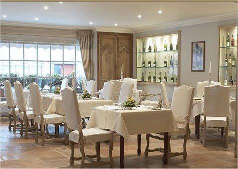 Hotel Salons De Vrede Ichtegem ภายนอก รูปภาพ
